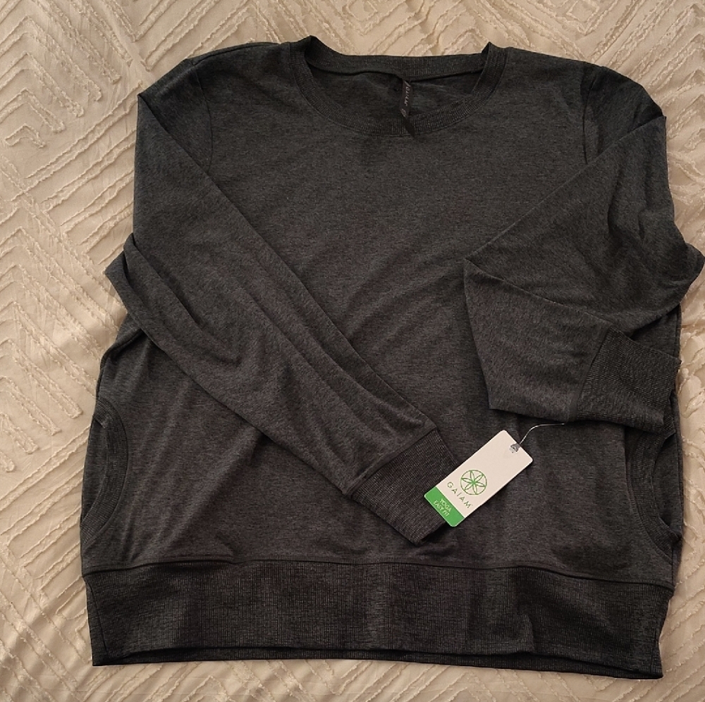 GAIAM Dark Gray Crewneck Sweatshirt